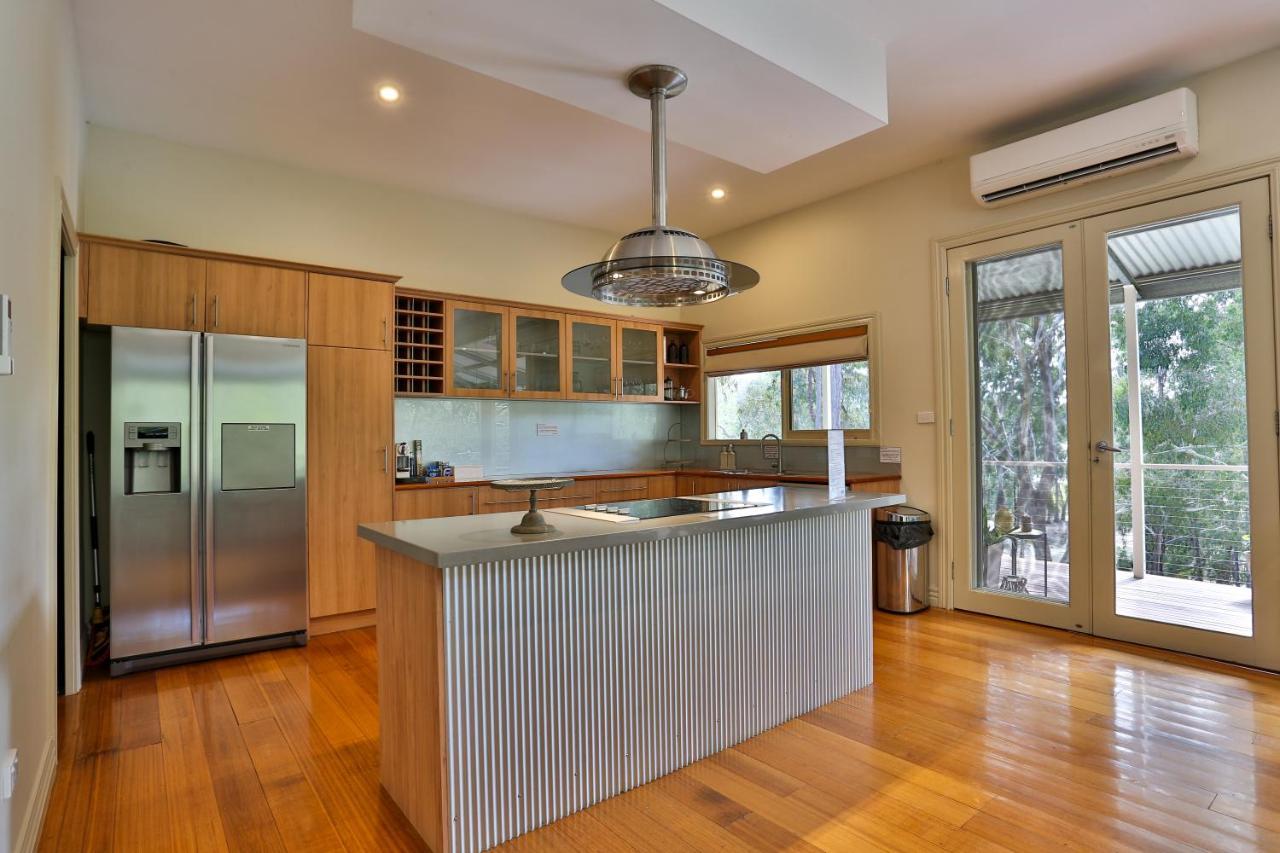 Devinegetaway Villa Eildon Exterior photo